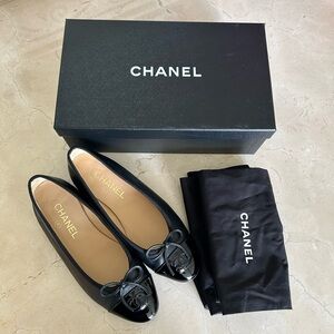 *SOLD* Chanel Patent Toe Classic Ballerina Flats, Black 37.5